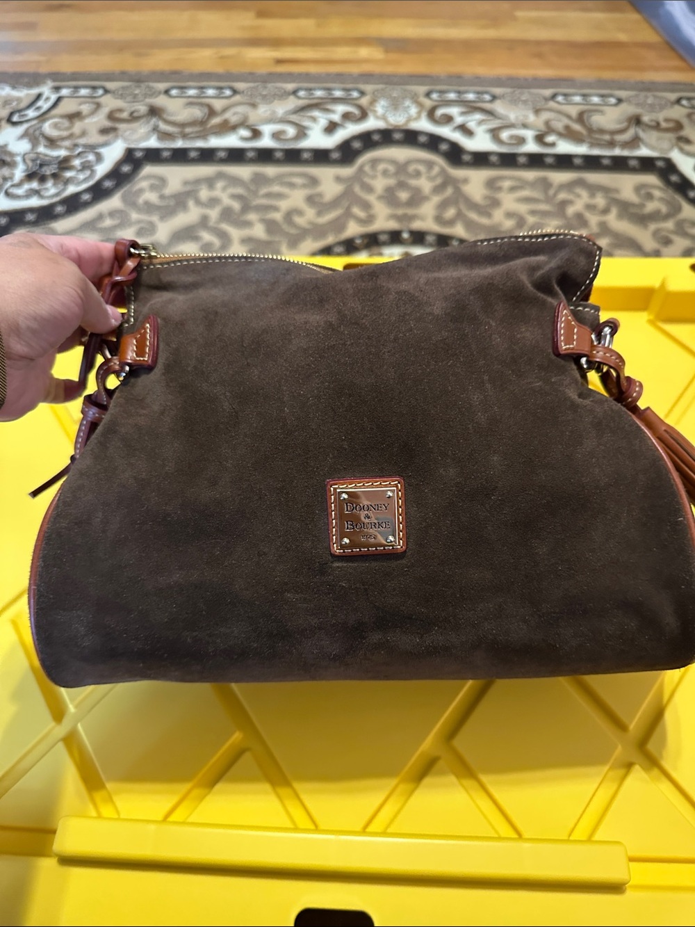 NWOT Dooney & Bourke Dark Brown Suede Florentine crossbody/ shoulder bag